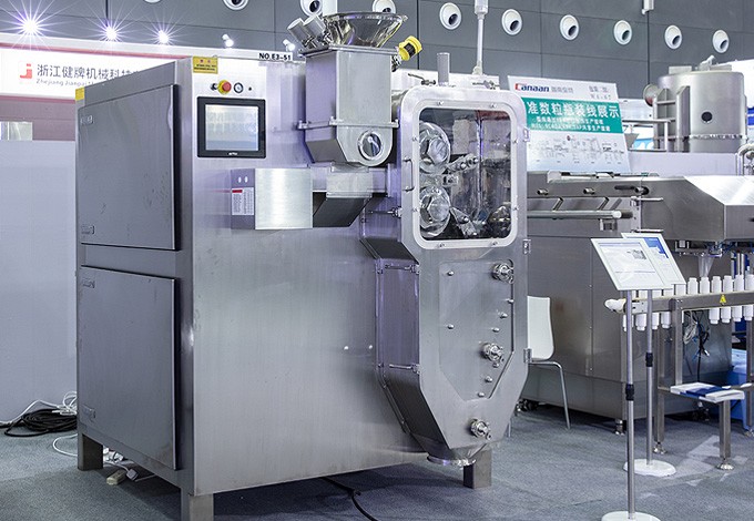 3.jpg 干法制粒機